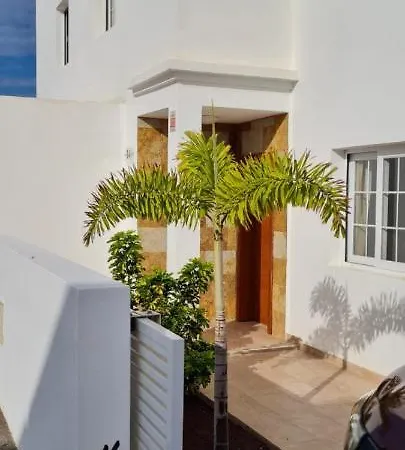 Villa Pousadoiro Playa Blanca  Exterior photo