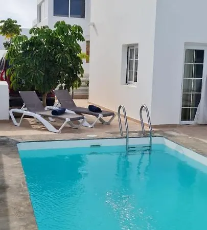 Villa Pousadoiro Playa Blanca  Exterior photo